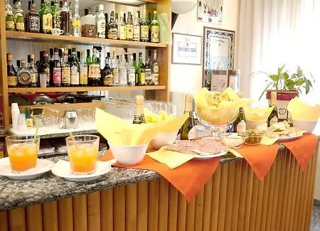 Hotel Carmen 3*