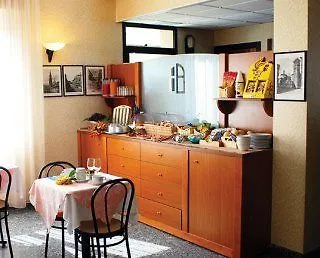 Carmen Hotel