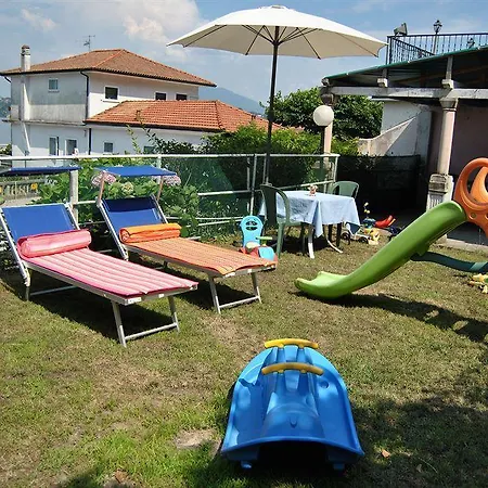 Carmen Otel
